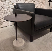 画像をギャラリービューアに読み込む, End table Barron|大理石ベースのヴィンテージサイドテーブル