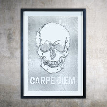 画像をギャラリービューアに読み込む, &quot;CARPE DIEM&quot; FRAME - COMPOSITION WITH PINS
